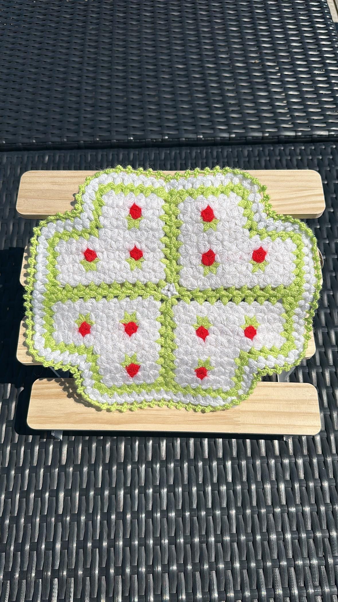 Traditional Turkish Crochet Bath Mitt, Handmade Exfoliating Red Washcloth with Bird Pattern, Handmade Turkish Bath Washcloths with Crochet