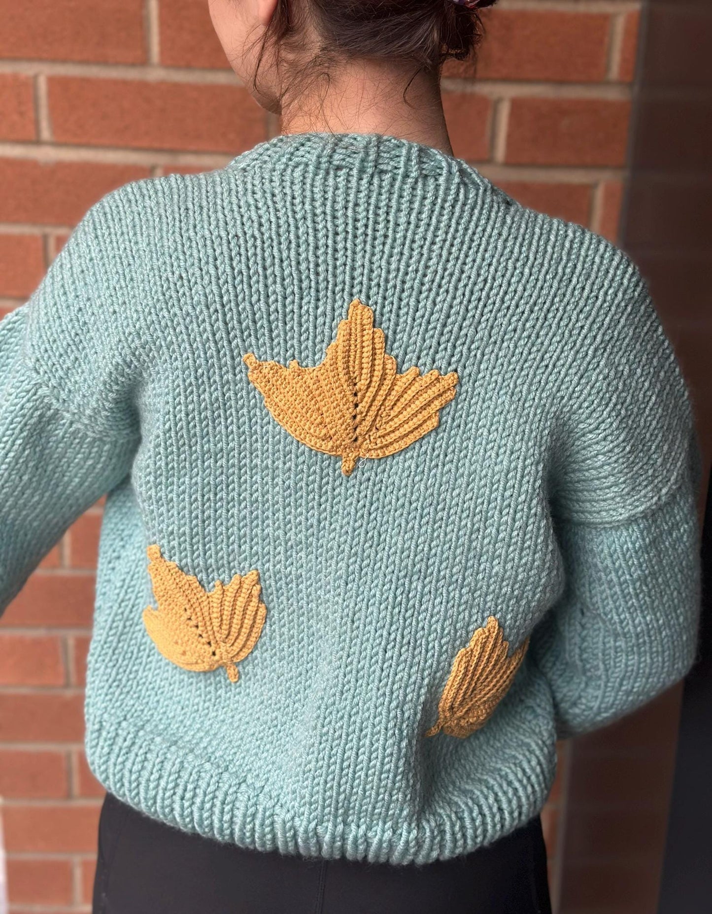 Hand-Knitted Maple Leaf Cardigan - 100% Cotton - Canadian Spirit, Leaf Embroidery Sweater, Crochet Canada Flag Gifts, Knitting