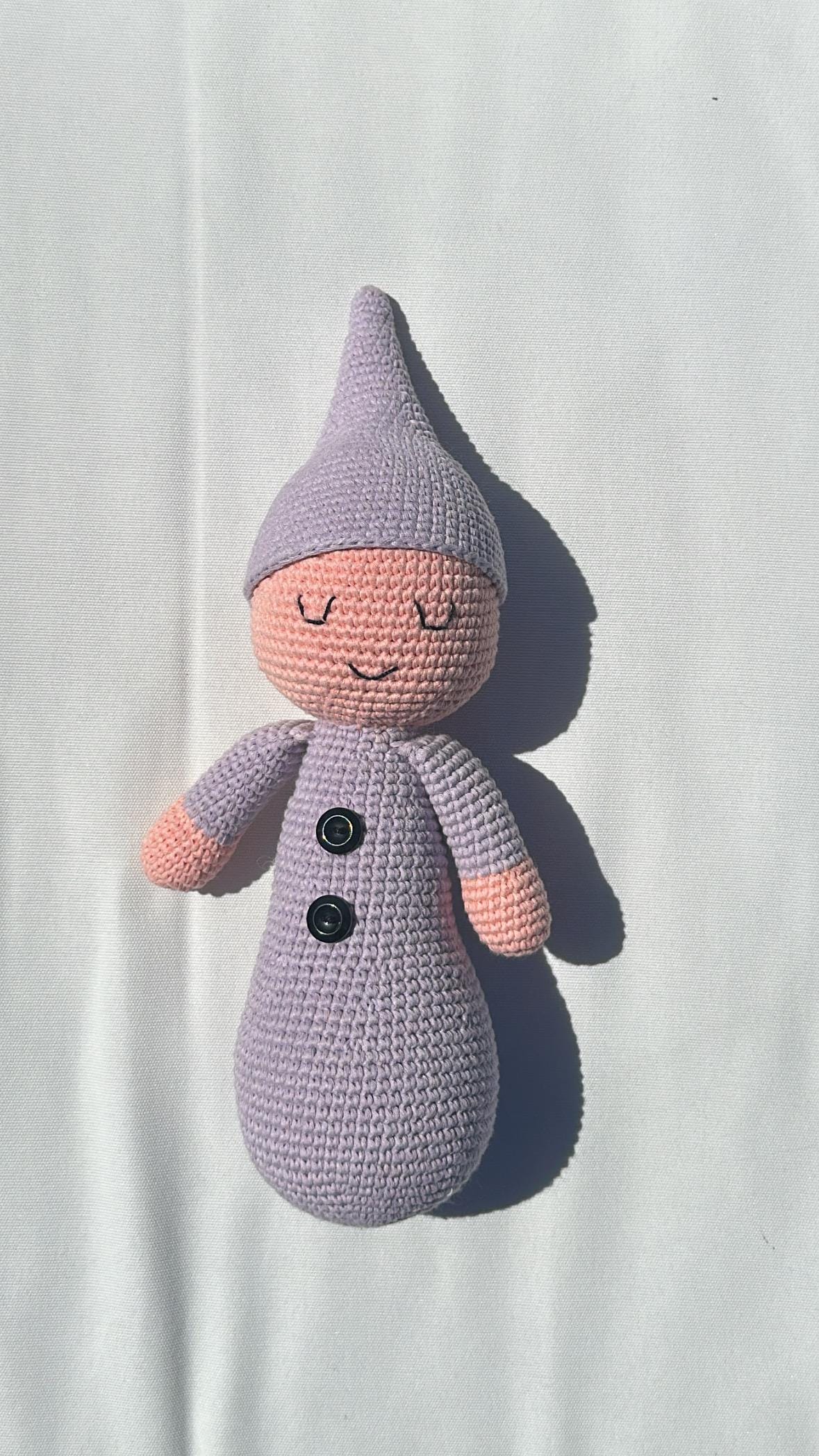 Handmade Sleeping Baby Doll with Adjustable Hat, Cotton Yarn Baby Toy, Newborn Gift, Soft Crochet Doll for Nursery
