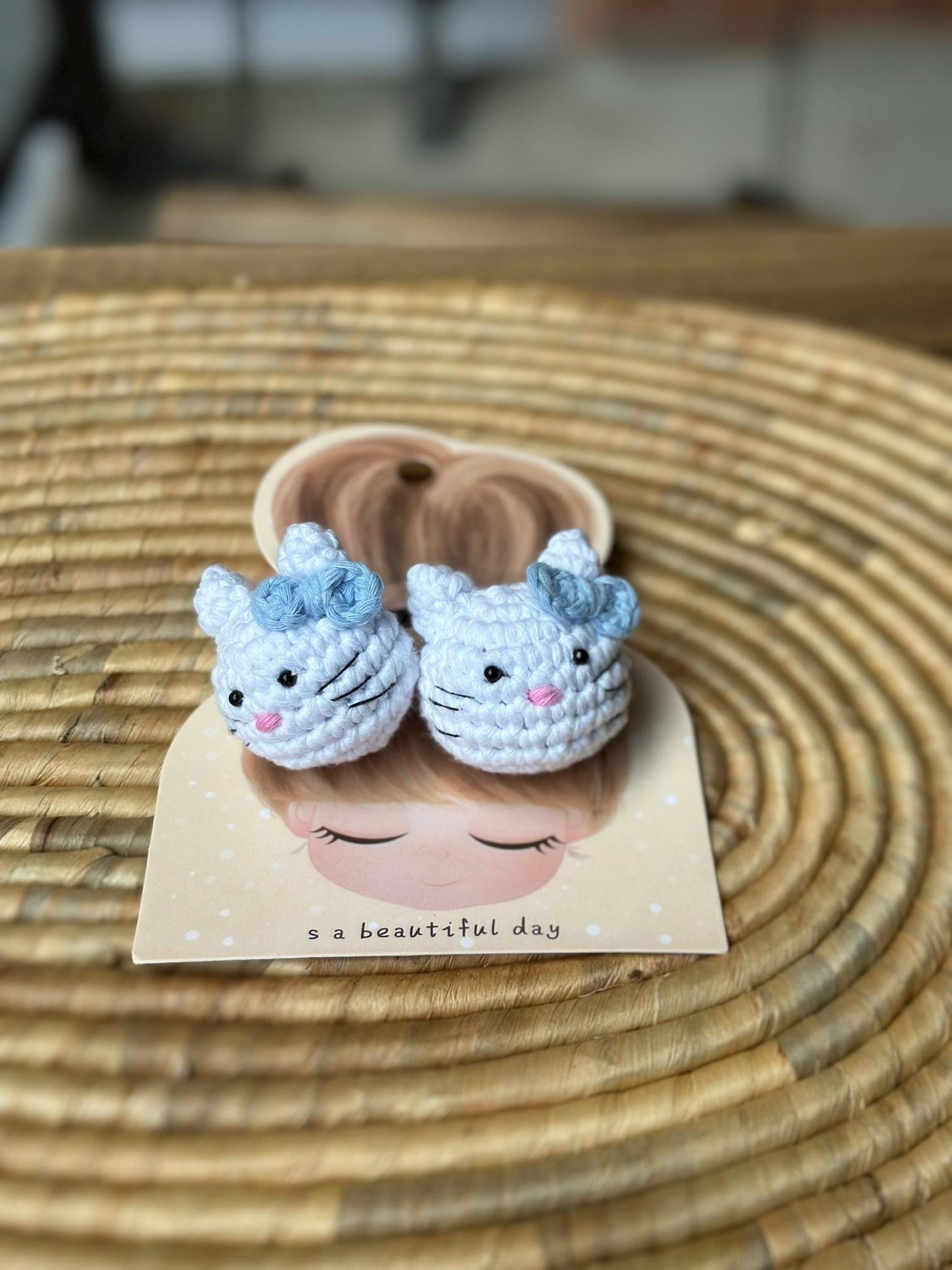 Handmade Cotton Kitty Hair Ties, Crochet Hello Kitty, School-aged children Cute and Soft Cat Hair Accessories, Handcrafted, Amigurumi
