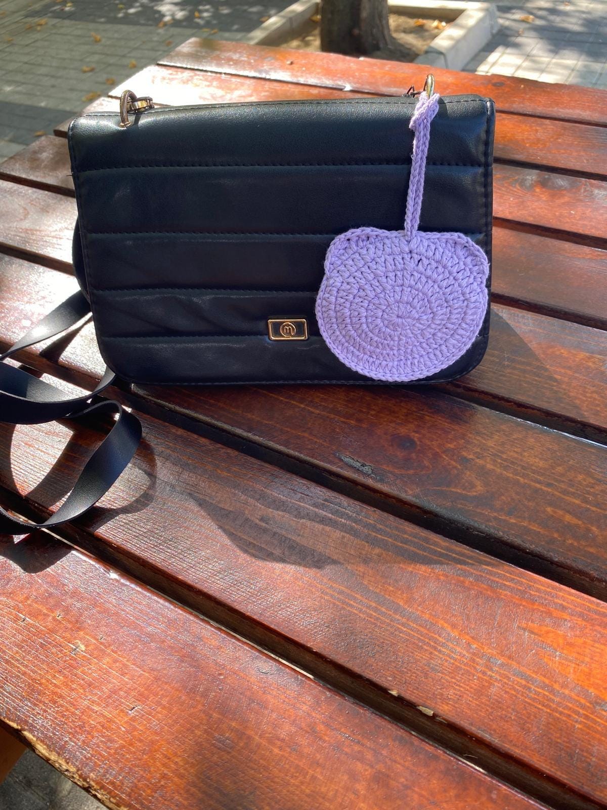 Handmade Crochet AirPods Case, 100% Cotton Yarn Earphone Pouch & Cute Bag Charm, Protective Cover Gift for Her
