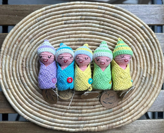 Handmade Sleeping Mini Baby Dolls – Soft Cotton Yarn Plushies, Baby-Friendly Toy, Newborn Gift, Comfort Doll