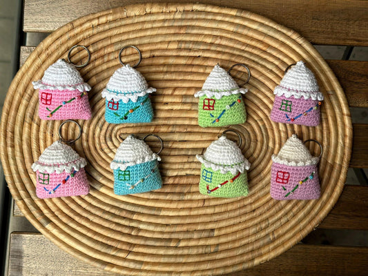 Charming Handmade Cotton Yarn House Keychains - Perfect Gift for Loved Ones