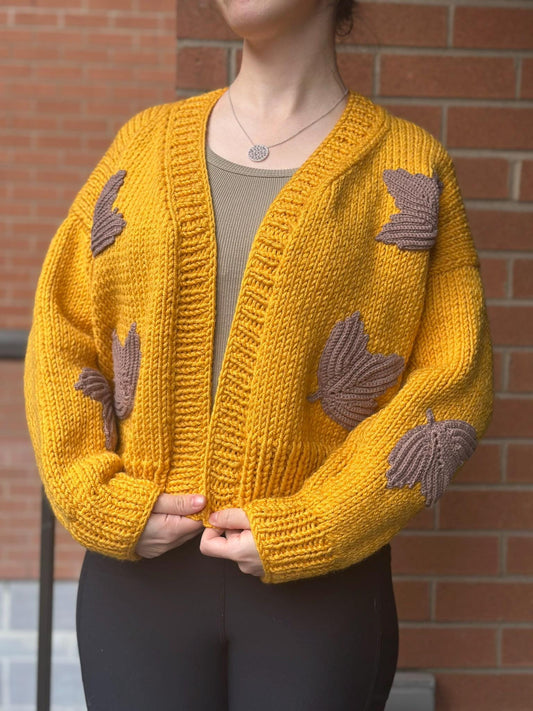 Hand-Knitted Maple Leaf Cardigan - 100% Cotton - Canadian Spirit, Leaf Embroidery Sweater, Crochet Canada Flag Gifts, Knitting