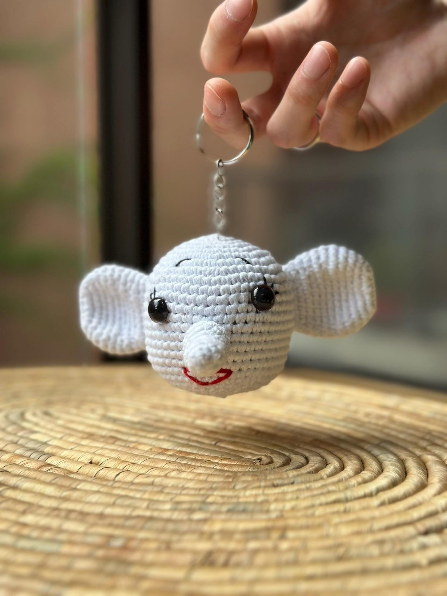 Handmade Elephant Keychain with Sound, Cotton Yarn Plush Keyring, Amigurumi Animal Bag Charm, Cute Elephant Gift