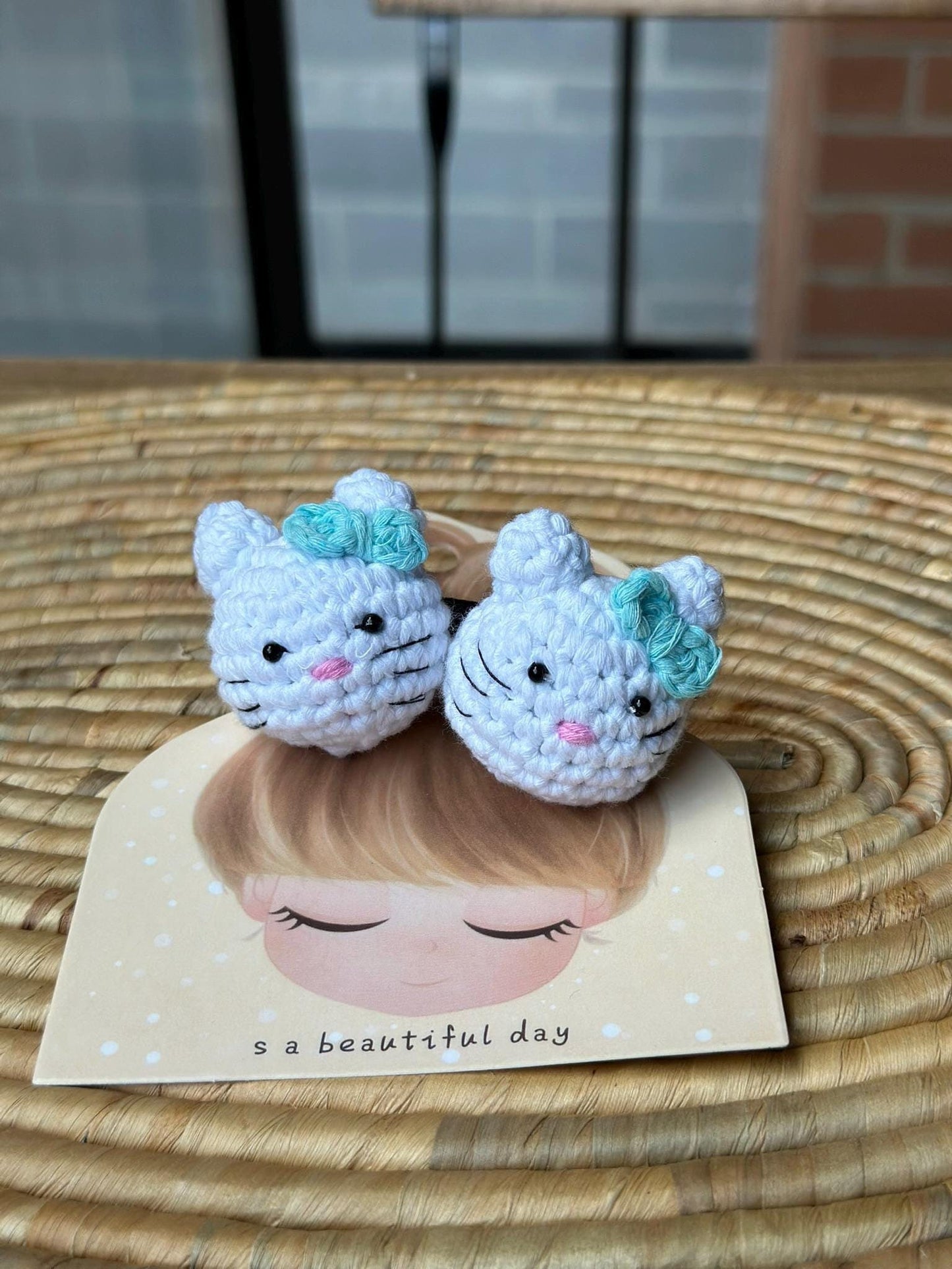 Handmade Cotton Kitty Hair Ties, Crochet Hello Kitty, School-aged children Cute and Soft Cat Hair Accessories, Handcrafted, Amigurumi
